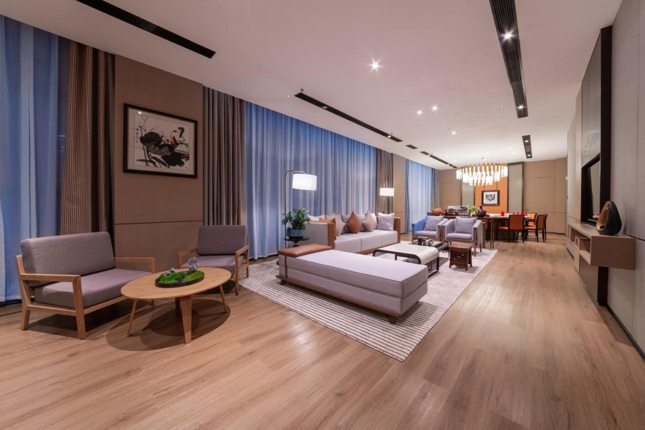Holiday Inn Express Shenzhen Longhua By Ihg Luaran gambar